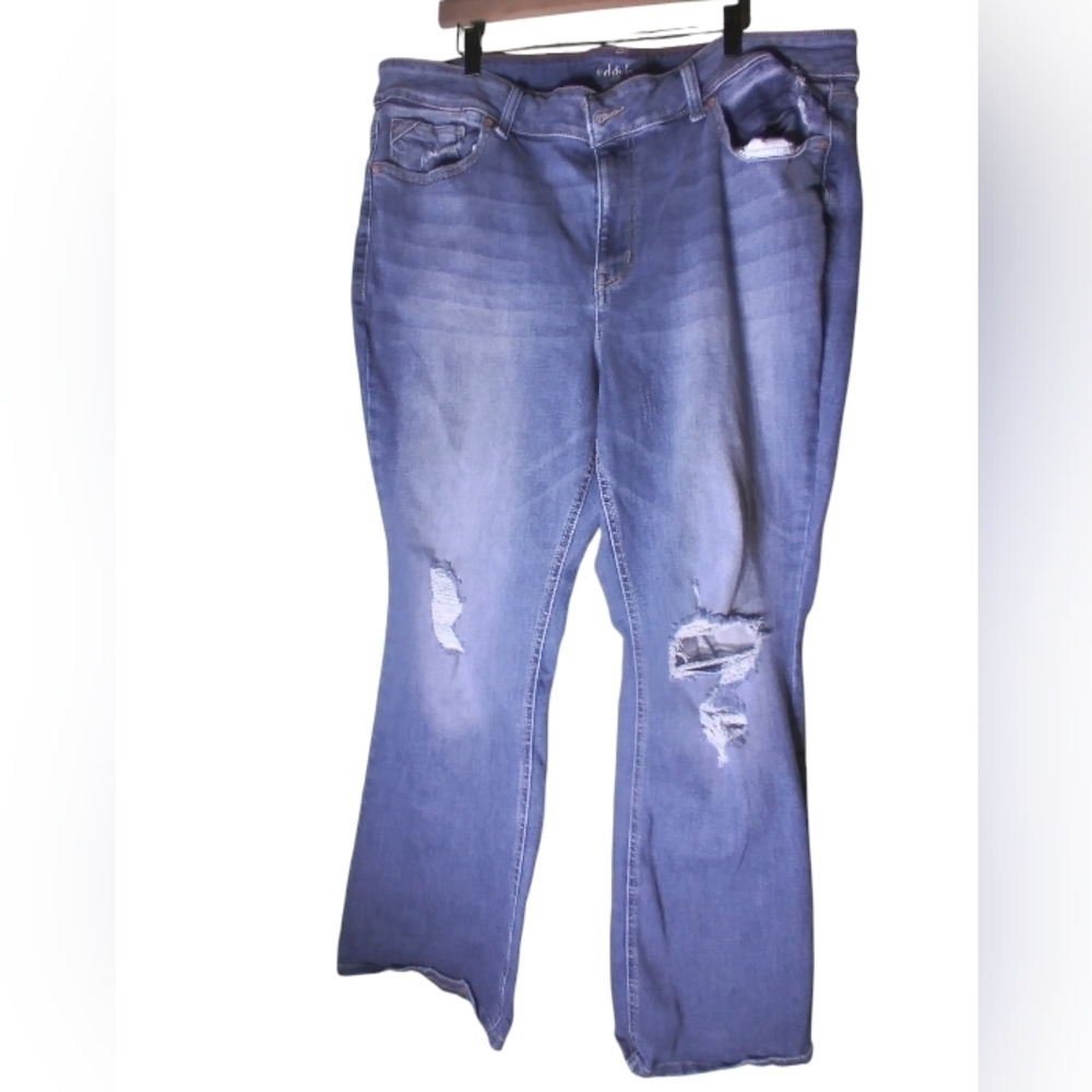 Edgely womens distressed jean size 24W regular